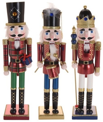 38cm tall christmas - x, wooden