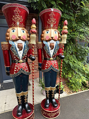 8ft large resin nutcracker - x,